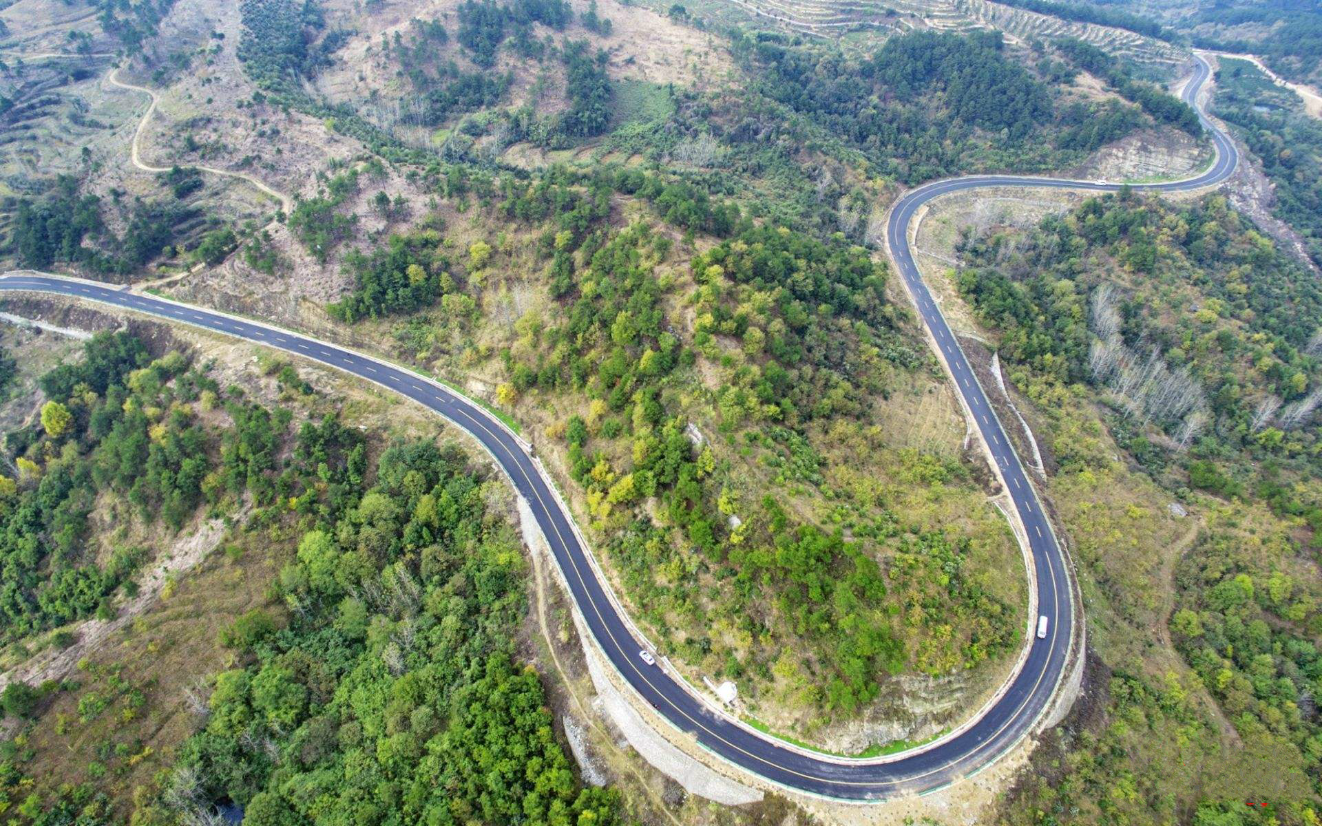 新洲红色旅游公路 新洲红色旅游公路