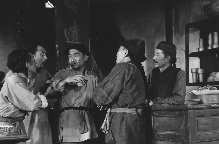 阿Q正传(中国1981年严顺开主演电影) 阿Q正传(中国1981年严顺开主演电影)