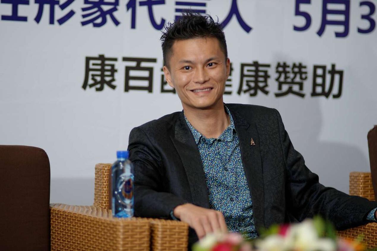 潘垚坤 潘垚坤