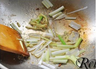 醋焖白条鱼