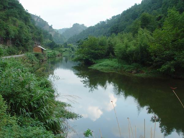 荷湖乡玉华山 荷湖乡玉华山