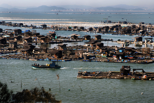 海上渔村 海上渔村