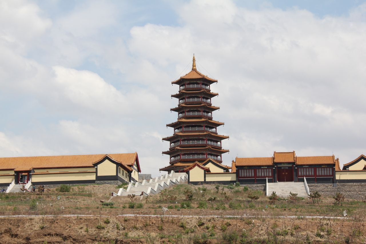 金山宝塔 金山宝塔