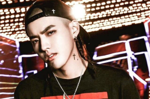 Bad Girl(吴亦凡演唱歌曲) Bad Girl(吴亦凡演唱歌曲)