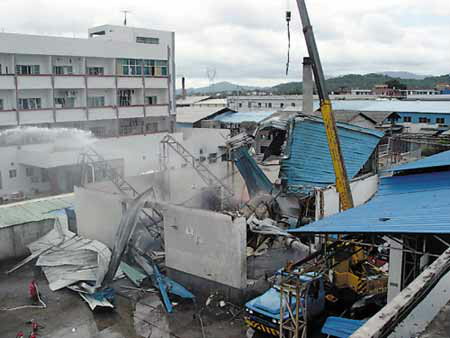 12·13晋江化工厂爆炸事故 12·13晋江化工厂爆炸事故