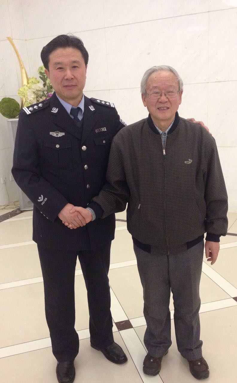 与延安时期“中共五老”之一谢觉哉和王定国的长子谢飈老师 与延安时期“中共五老”之一谢觉哉和王定国的长子谢飈老师