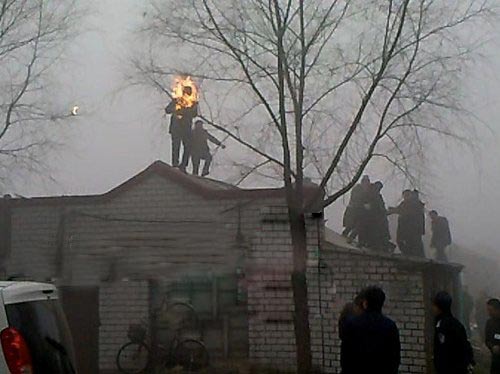 成都自焚事件 成都自焚事件