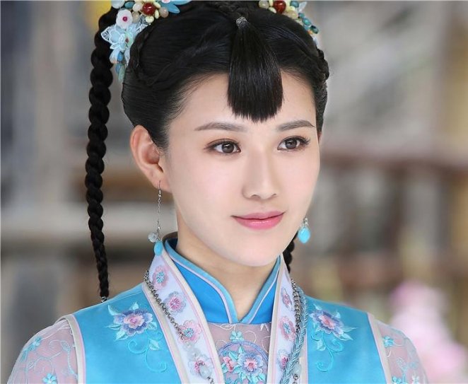丁香(电视剧《美人香》中的人物) 丁香(电视剧《美人香》中的人物)