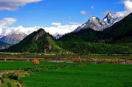 察隅县 察隅县