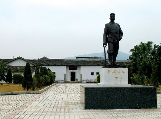 叶挺雕像 叶挺雕像