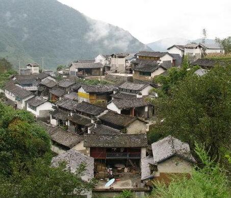 排山村(云南大理南涧彝族自治县公郎镇下辖村) 排山村(云南大理南涧彝族自治县公郎镇下辖村)