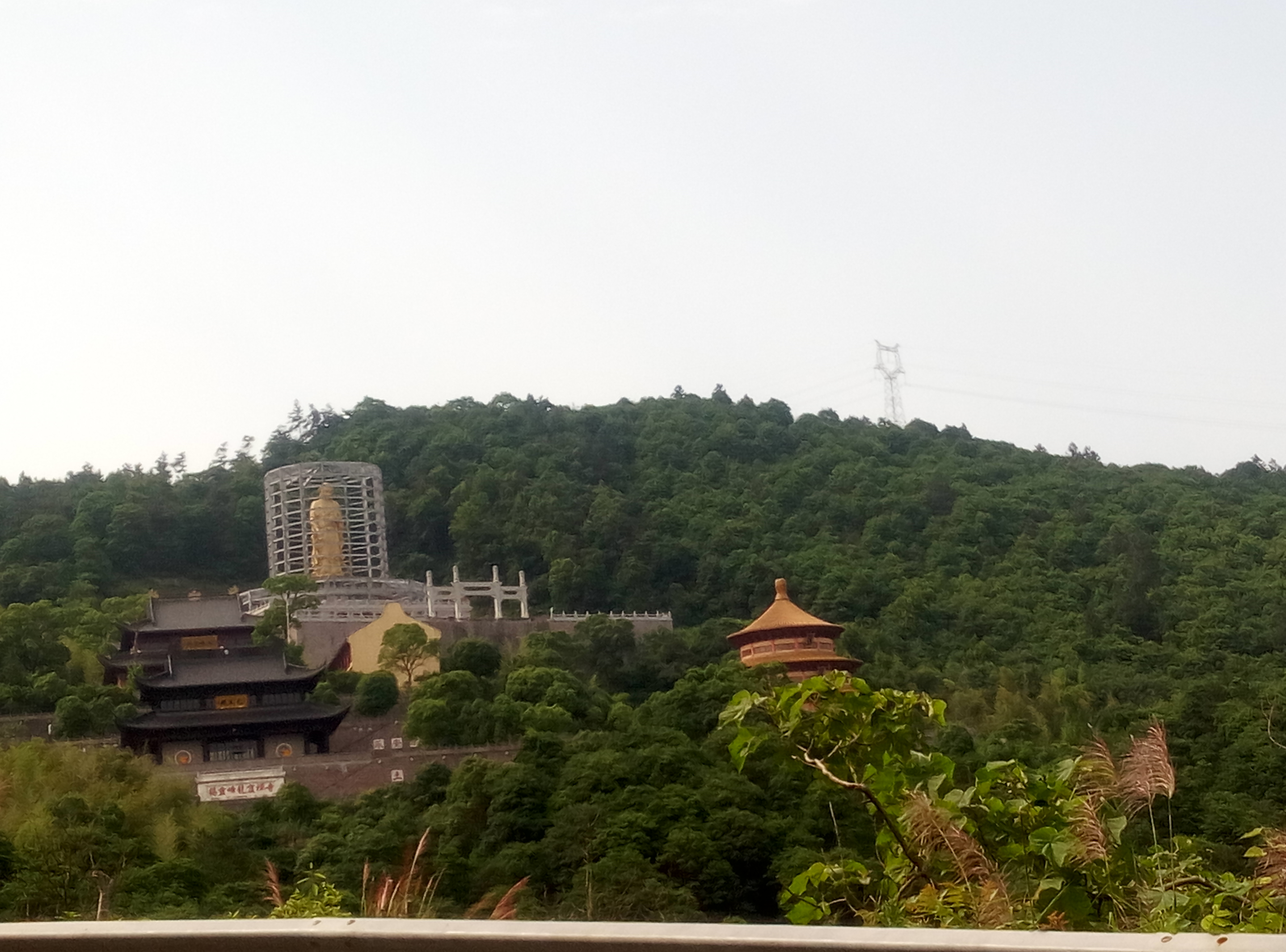龙窟禅寺 龙窟禅寺
