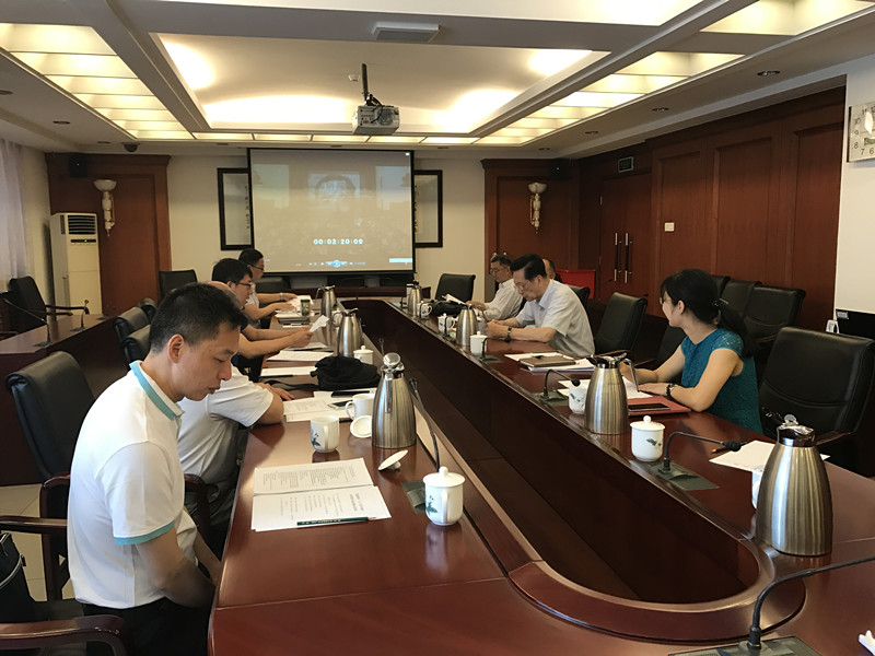 对《致公党在香港的那些人那些事》进行评审 对《致公党在香港的那些人那些事》进行评审