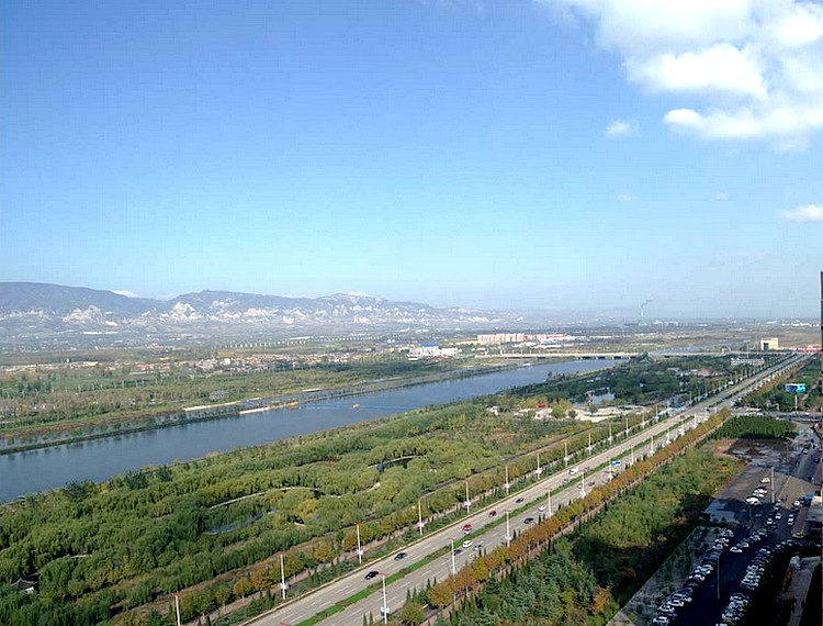汾河临汾市段治理后景观 汾河临汾市段治理后景观