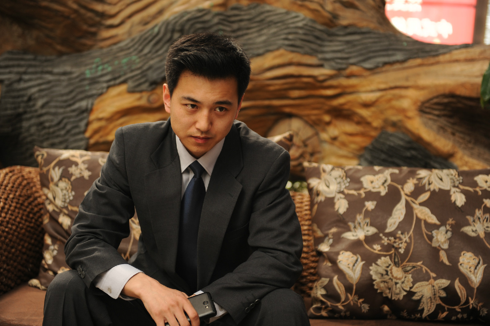 乌日根(中国内地男演员) 乌日根(中国内地男演员)