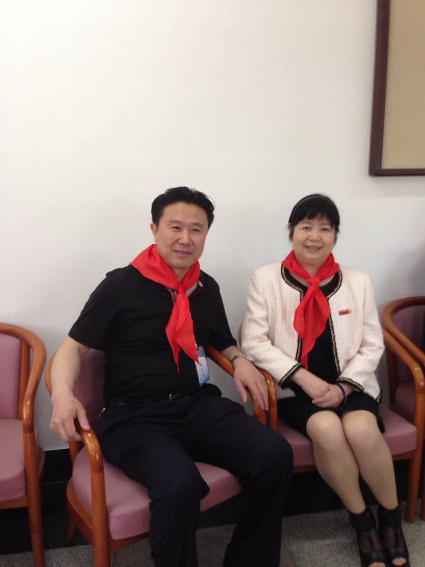 与毛主席侄女毛小青女士出席活动 与毛主席侄女毛小青女士出席活动