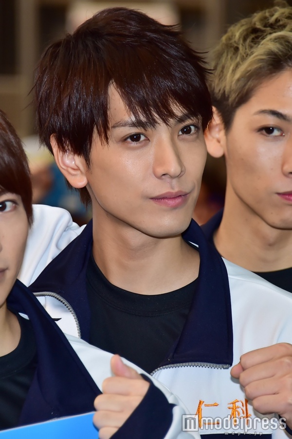 男水!新闻发布会 男水!新闻发布会