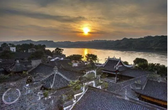 李庄(四川宜宾境内历史文化名镇) 李庄(四川宜宾境内历史文化名镇)