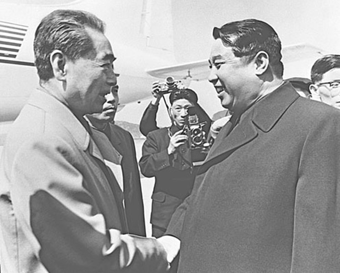 周恩来和金日成 周恩来和金日成