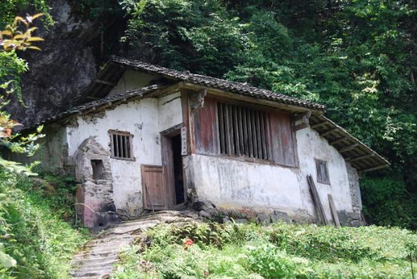神农峰 神农峰