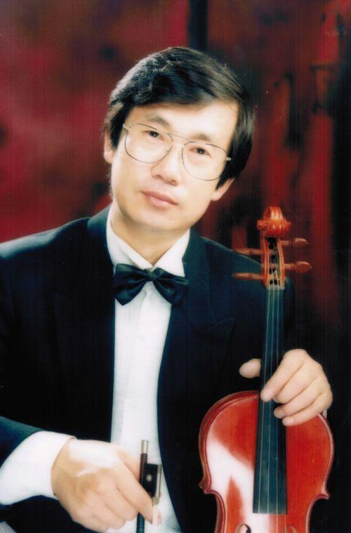 李本华(中国国家一级演奏员) 李本华(中国国家一级演奏员)