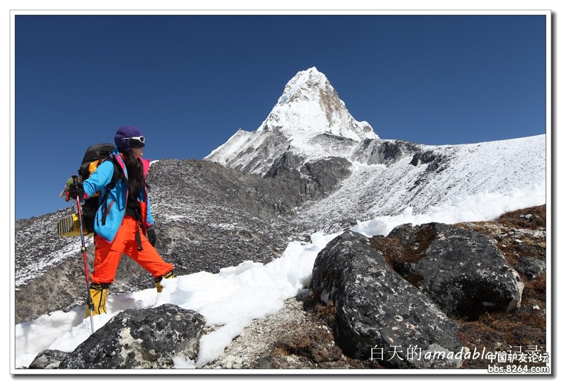 罗静(中国第一位成功登顶8463米马卡鲁女性登山家) 罗静(中国第一位成功登顶8463米马卡鲁女性登山家)
