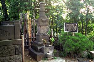 东京西念寺服部半藏墓 东京西念寺服部半藏墓