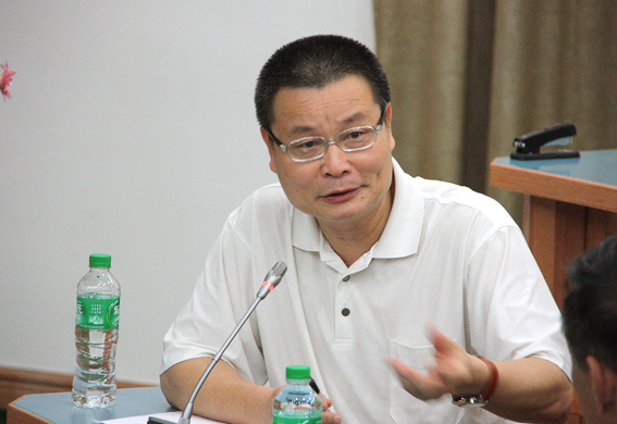 郑通涛教授