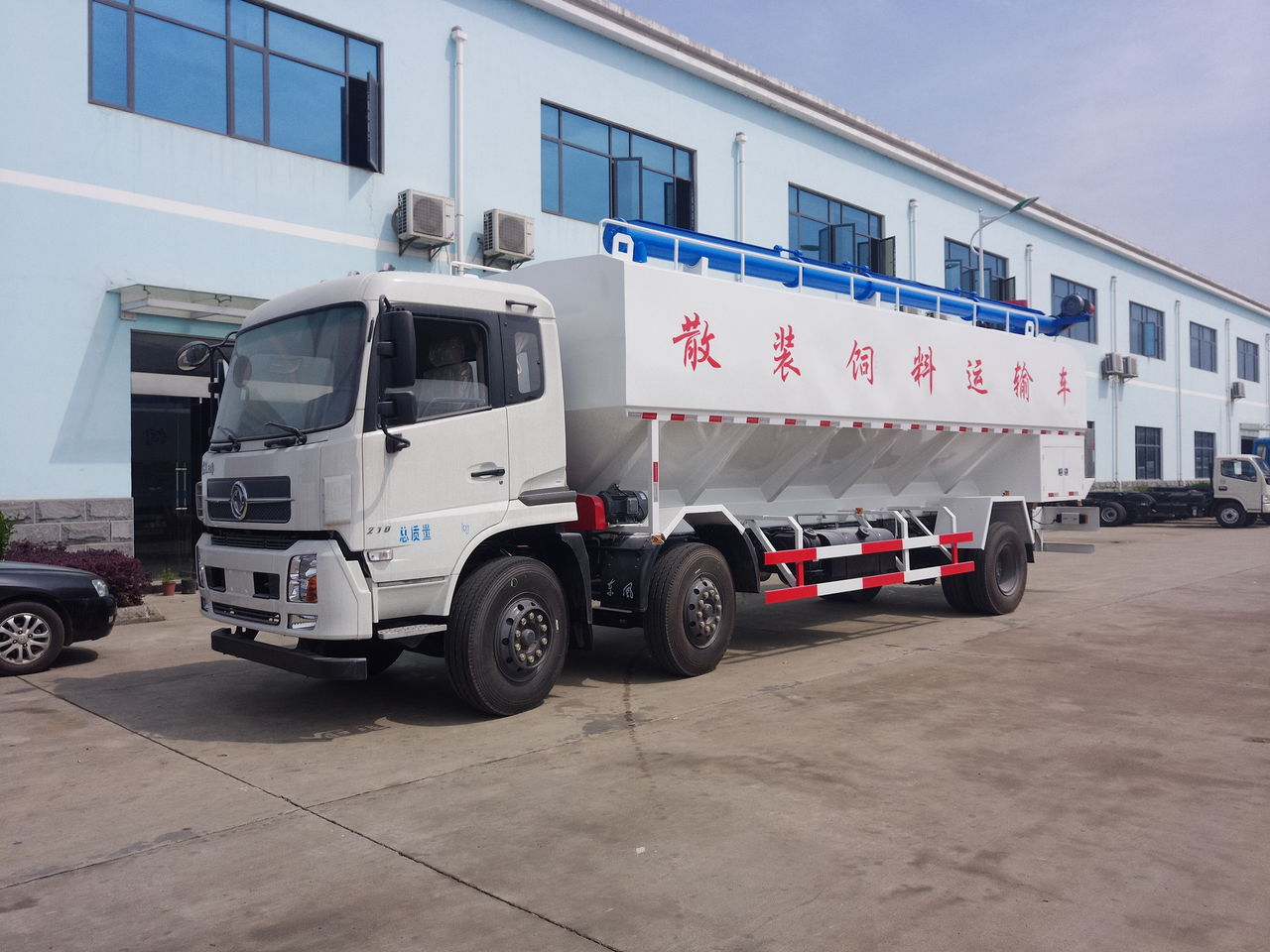 散装饲料运输车 散装饲料运输车