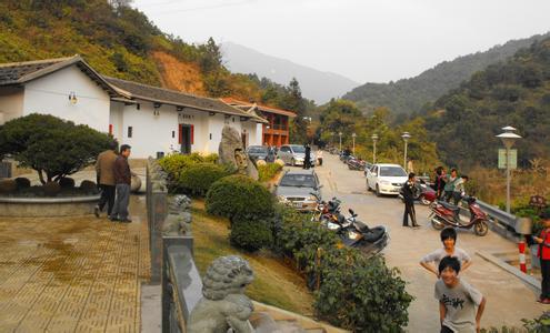 村路 村路