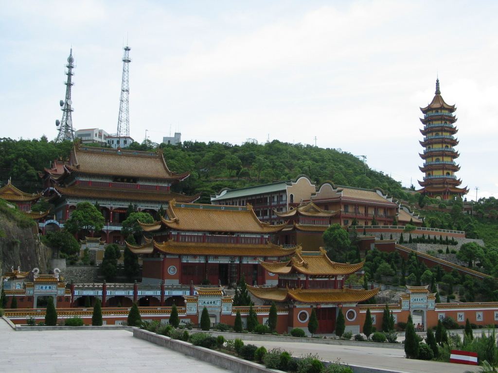 慈云寺(台湾省彰化县慈云寺) 慈云寺(台湾省彰化县慈云寺)