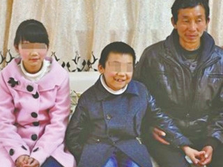 南京虐童案:被打孩子称不怪养母 南京虐童案:被打孩子称不怪养母