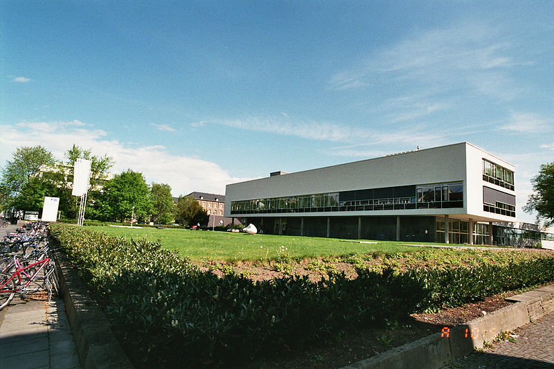 大学及州图书馆 大学及州图书馆