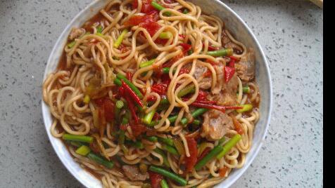 孜然羊肉炒拉条