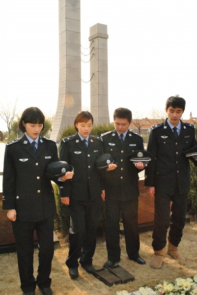 无法伤悲 无法伤悲