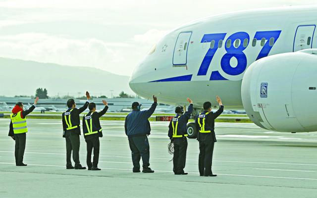 波音787于2013年初事故后暂时禁飞 波音787于2013年初事故后暂时禁飞