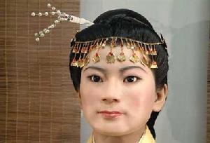 千年美女-辛追(复原像) 千年美女-辛追(复原像)
