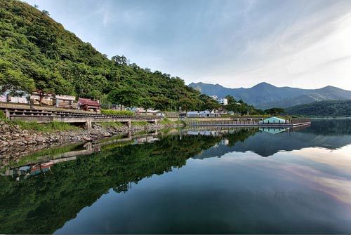 鲤鱼潭 鲤鱼潭