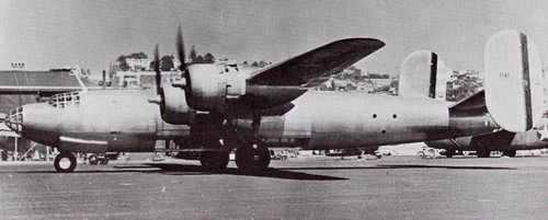 联合 B-32“统治者”重型轰炸机 联合 B-32“统治者”重型轰炸机