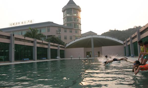 广州中大附属雅宝学校 广州中大附属雅宝学校
