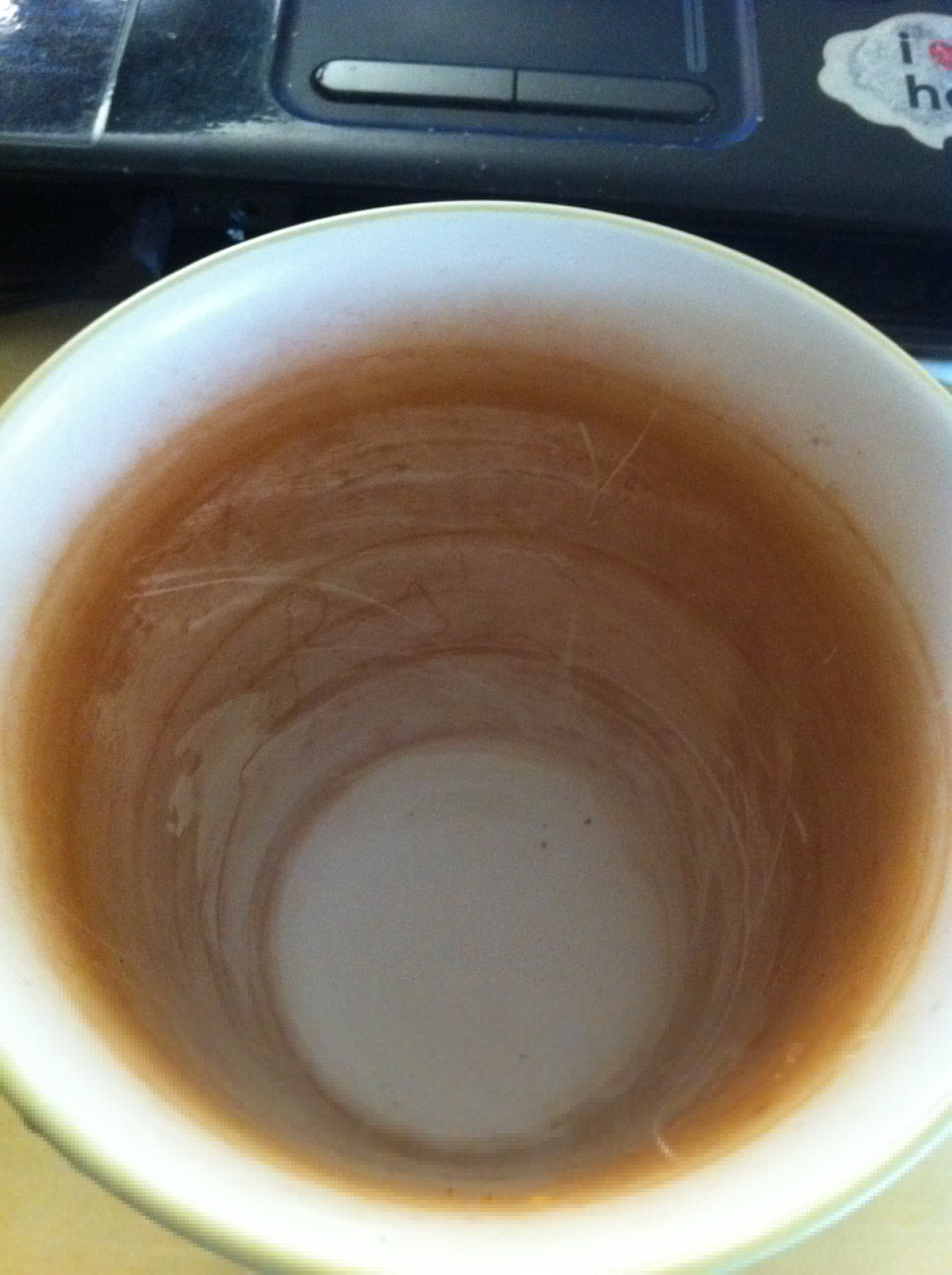 巧除陶瓷杯茶渍