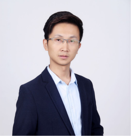 王辉(微整形设计专家) 王辉(微整形设计专家)