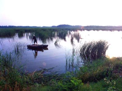雁鸣湖景区 雁鸣湖景区