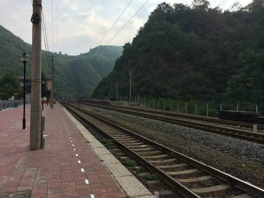两当站 两当站