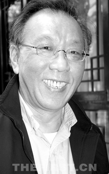 邱刚健 邱刚健