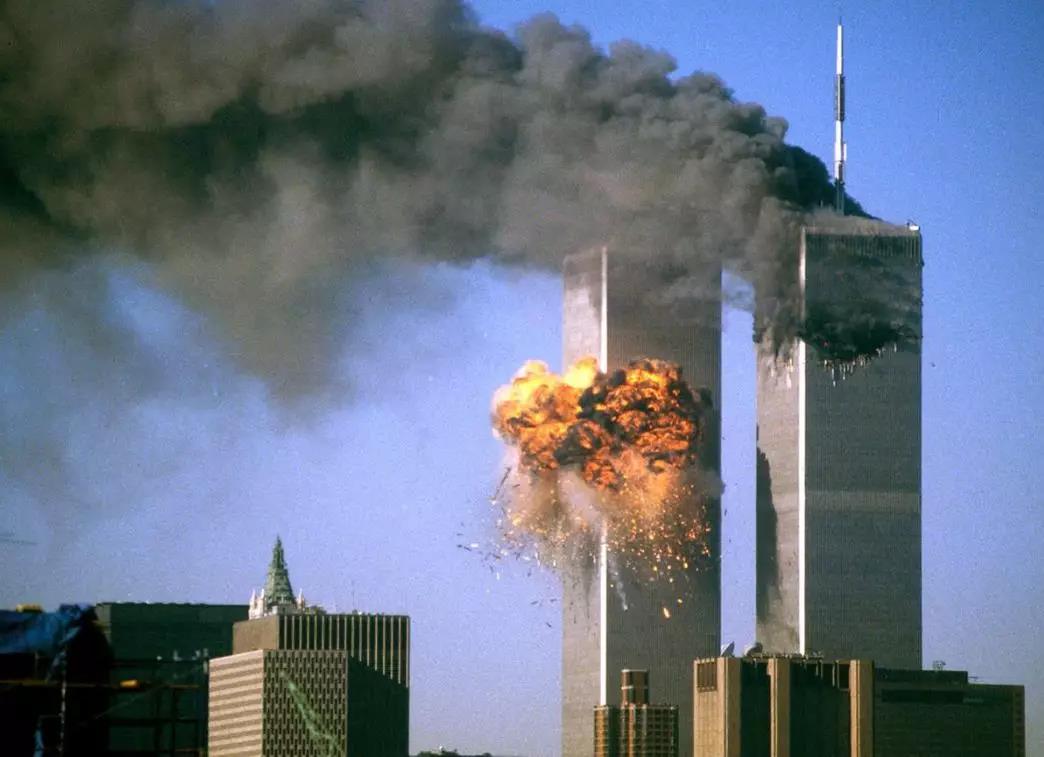 911事件 美国世贸中心被撞 911事件 美国世贸中心被撞