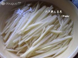 六月鲜土豆丝 六月鲜土豆丝
