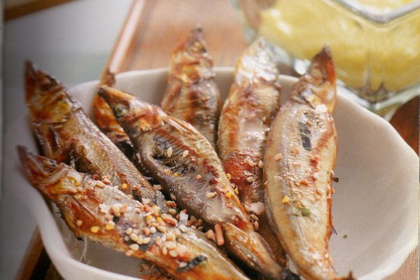 烤箱料理_蜜汁柳叶鱼 烤箱料理_蜜汁柳叶鱼