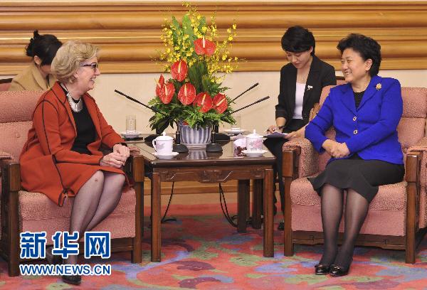 培生教育集团与中国 培生教育集团与中国