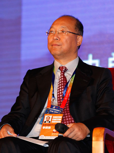 李东起 李东起